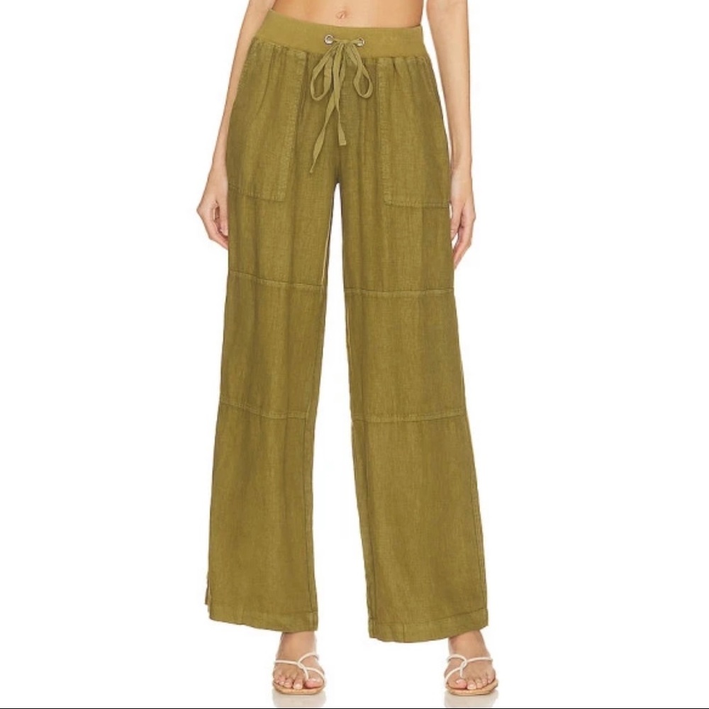 Sanctuary Live in Pant in Plant Green